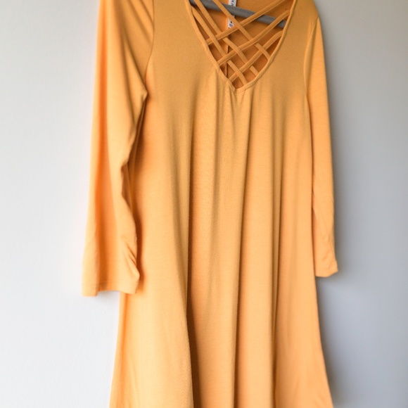 Zenana Boutique Shirt / Top 3/4 sleeve mustard - Picture 3 of 5